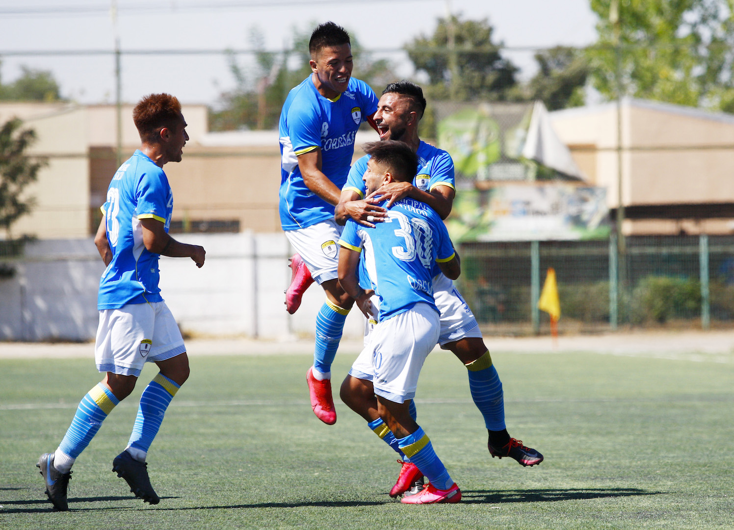 Municipal Santiago a semifinales de Tercera A