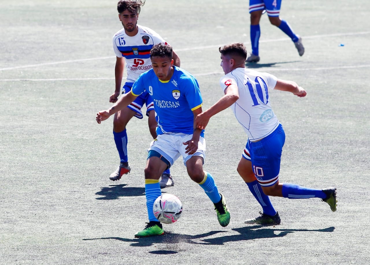 Comisión Sanitaria: Jugadores contagiados estarán mínimo un mes fuera