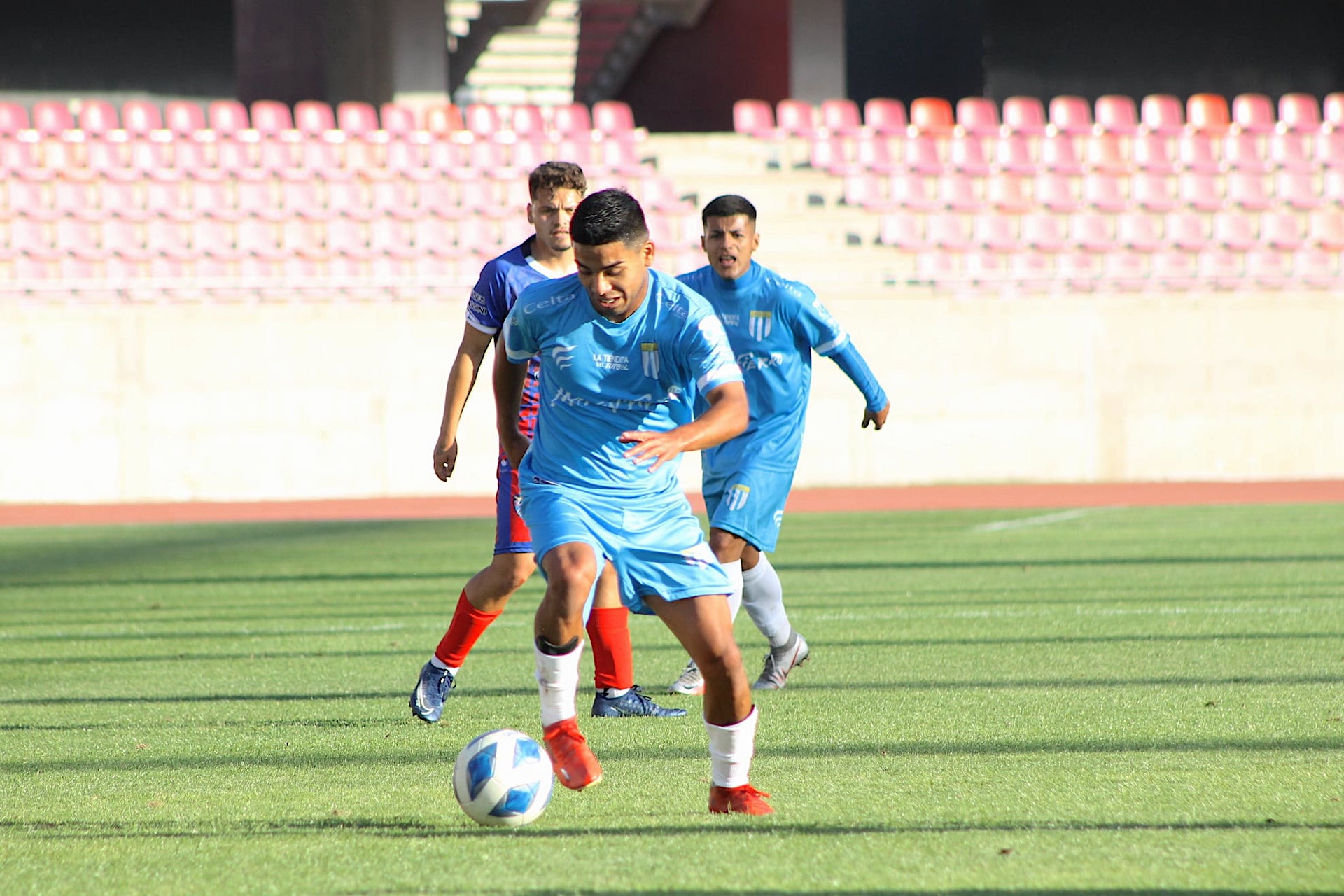 Dep. Linares y el DUC logran triunfo en la primera fecha de la liguilla de ascenso