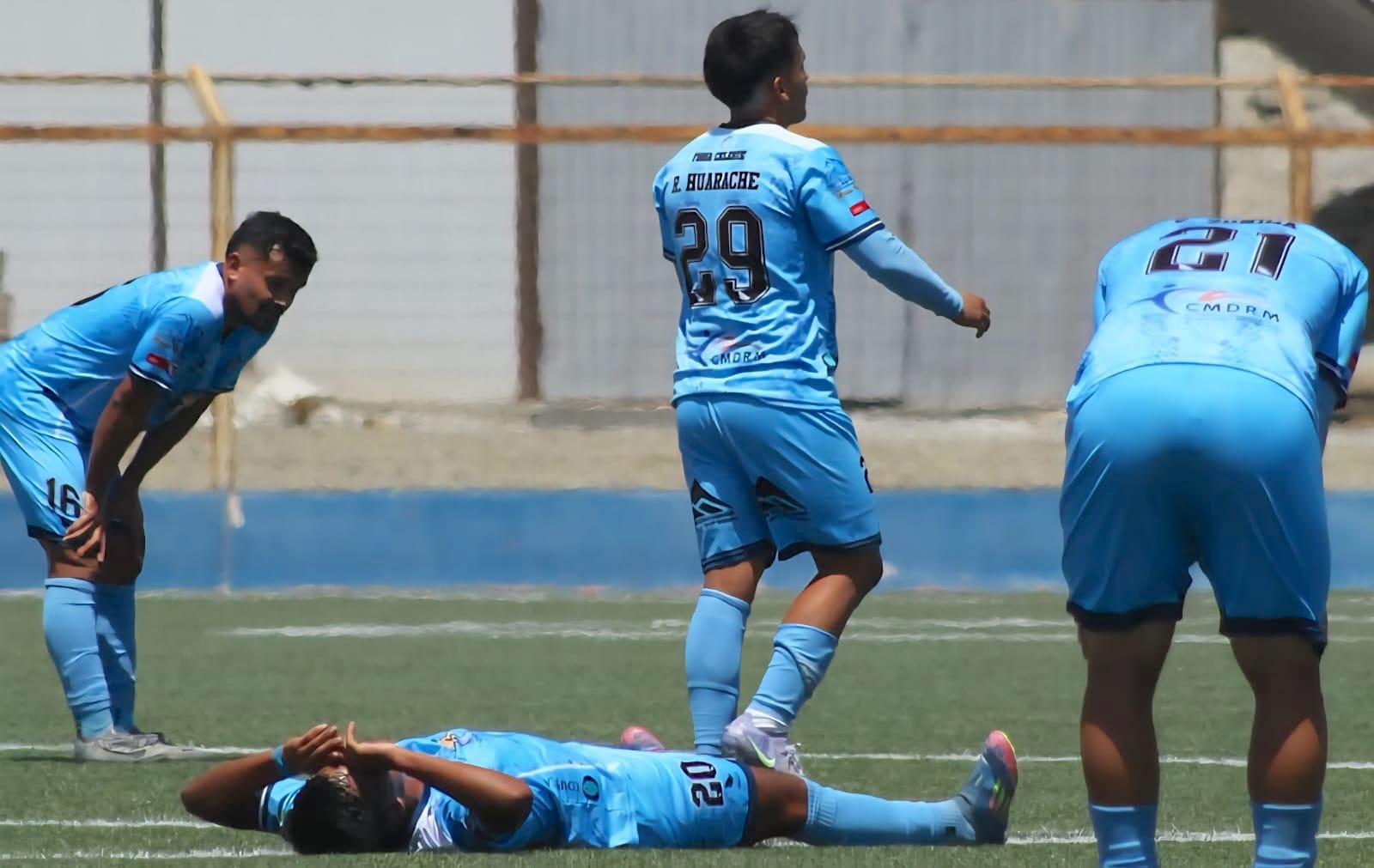 Derrotado y goleado Mun. Mejillones se despide de Tercera A